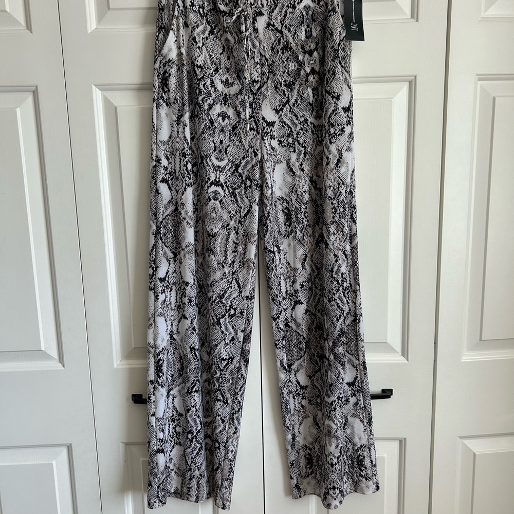 INC International Concepts Black and Gray Wide Leg Pants